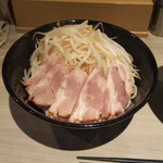 らーめん 大 - つけ麺半チャーシューの麺