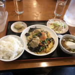 Chuugoku Ryourii Ppin Kou - 豚肉たまごキクラゲ炒め定食780円