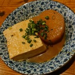 Sake To Ate Izakaya Hareruya - 名物みそおでん　豆腐　150円/大根　200円　+税