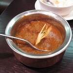 アーンドラ・ダイニング - （'12/09 ）コースの⑥-1 チキンチェティナドゥ　さまざまなスパイスで仕上げた御馳走チキンカレー（単品1490円）