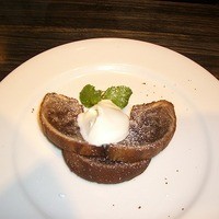 grigio la tavola - 