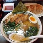 麺や横丁 縁日 - 【 横丁ラーメン （ 大 ）】  750円