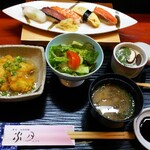 寿司 地魚料理 水月 - 税込1,000円です