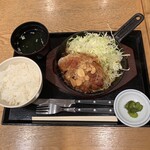 もつ焼き 栄司 - 