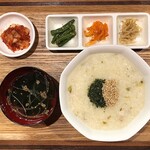 Chingu To Koko De - お粥定食