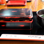 おが和 - 焼き鳥重（普通盛り）