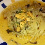 Arubore - この日のお勧めのパスタ、4種類のキノコのペペロンチーノです