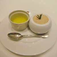 ブラッスリー ポール・ボキューズ 銀座 - スパイスの香りを付けた鶏肉のリエット “マルコポーロ風”