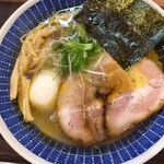 Raxamen momonoya - あっさり塩らぁ麺(味玉トッピング)