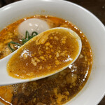 創作麺工房 鳴龍 - スープ