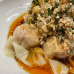 創作麺工房 鳴龍 - 「海老ワンタン（スパイシーガーリックソース）」450円