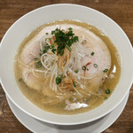 創作麺工房 鳴龍 - 「塩拉麺」950円