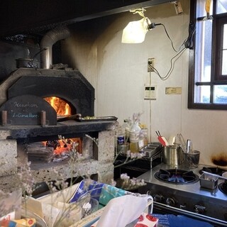 ラ クルヴァ ヴェンティ ニーマル_2