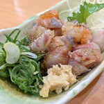 串天ぷら おでん 満ぞく屋 - 海鮮ミックスユッケ 330円