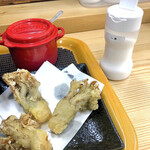 はなちゃんうどん  - まいたけ天に塩をふりふり！美味し！