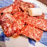 炭火焼肉 久 - 