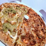 アオキーズ・ピザ - 料理写真:テリヤキチキン・シュリンプタコスL 　3,400円（税込）