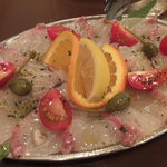 ピッツェリア エ トラットリア フォルティッシモ - 愛媛・カンパチのナポリ風カルパッチョ：1450円(’12.09月より)