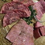 Yakiniku Toraji - 