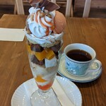 クリクリ - チョコとキャラメルオレンジのパフェ¥1050
      ~2021.3.14