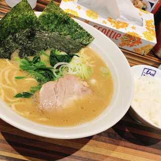深夜営業 仙台でおすすめのラーメンをご紹介 食べログ 深夜営業 仙台でおすすめのラーメンをご紹介 食べログ