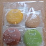 MACARON ET CHOCOLAT - 