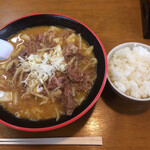 麺屋まる勝かっちゃんラーメン - 牛すじ味噌ラーメン  ライスセット  930円税込