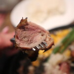 トゥッカーノグリル＆バー - チキンガレット　カットした断面