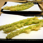 天ぷら処 こさか - アスパラガスの天ぷら（２０１２年９月）