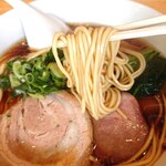 麺処 いち林 - 中細麺。