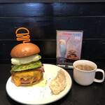 ICON - 『ABC BURGER￥1750』 ※アボガド・ベーコン・チーズの略