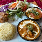 インド家庭料理 ラニ - ランチ1320円税込、サラダ、チキンバターマサラ、本日のカレー、本日のサブジ、ナン、ライスという構成。