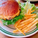 ザ マンチーズ バーガーワークス - 