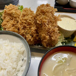 まるやま食堂 - 3個入り牡蠣フライ