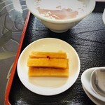 中華飯店 孔雀 - チャーハンに付いたお漬物