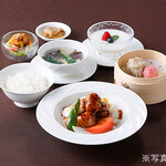 Special lunch set with 1 main item