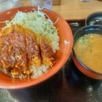 Katsu Sato - 味噌かつ丼と大とん汁