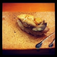 伊勢鮨 - 握り。