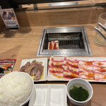 Yakiniku Raiku - 