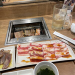 Yakiniku Raiku - 