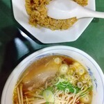 唐獅子 - チャーハン·ラーメンランチ、500円(^-^)/