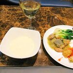 Guangzhou Baiyun International - Premium Lounge - 
