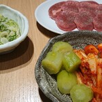 Nikutonya Chokusou Yakiniku Banri - 