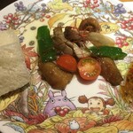 じどりや 穏座 - キノコの油炒め