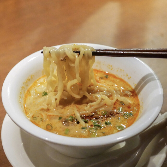 52 ゴニ 六本木 中華料理 食べログ