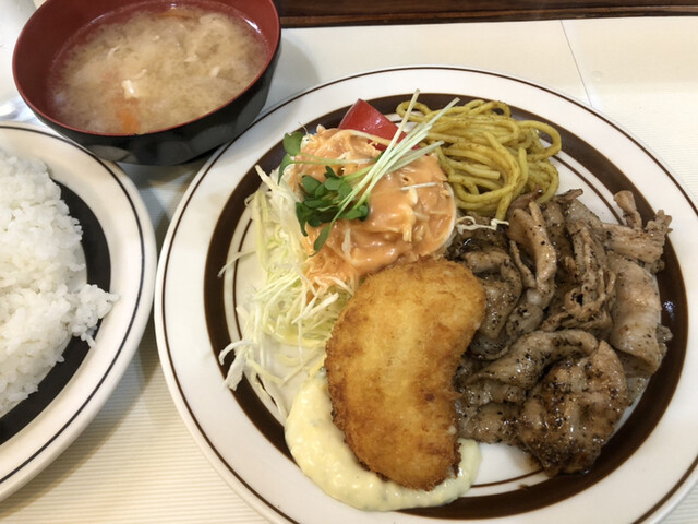 洋庖丁 大山店 大山 洋食 食べログ