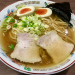 タイジンジャー - 喜多方弐　チャーシュー少なめVer
      安定の美味さ&最高のコスパ