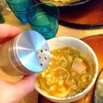 つけめん まさはる - 醤油スープにブラックペッパーは相性抜群‼️