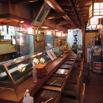 だるま寿し - 店内①