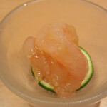 SOTO - 甘エビ(新湊産):塩麹、オリーブオイル、カイエンペッパー、柚子粉